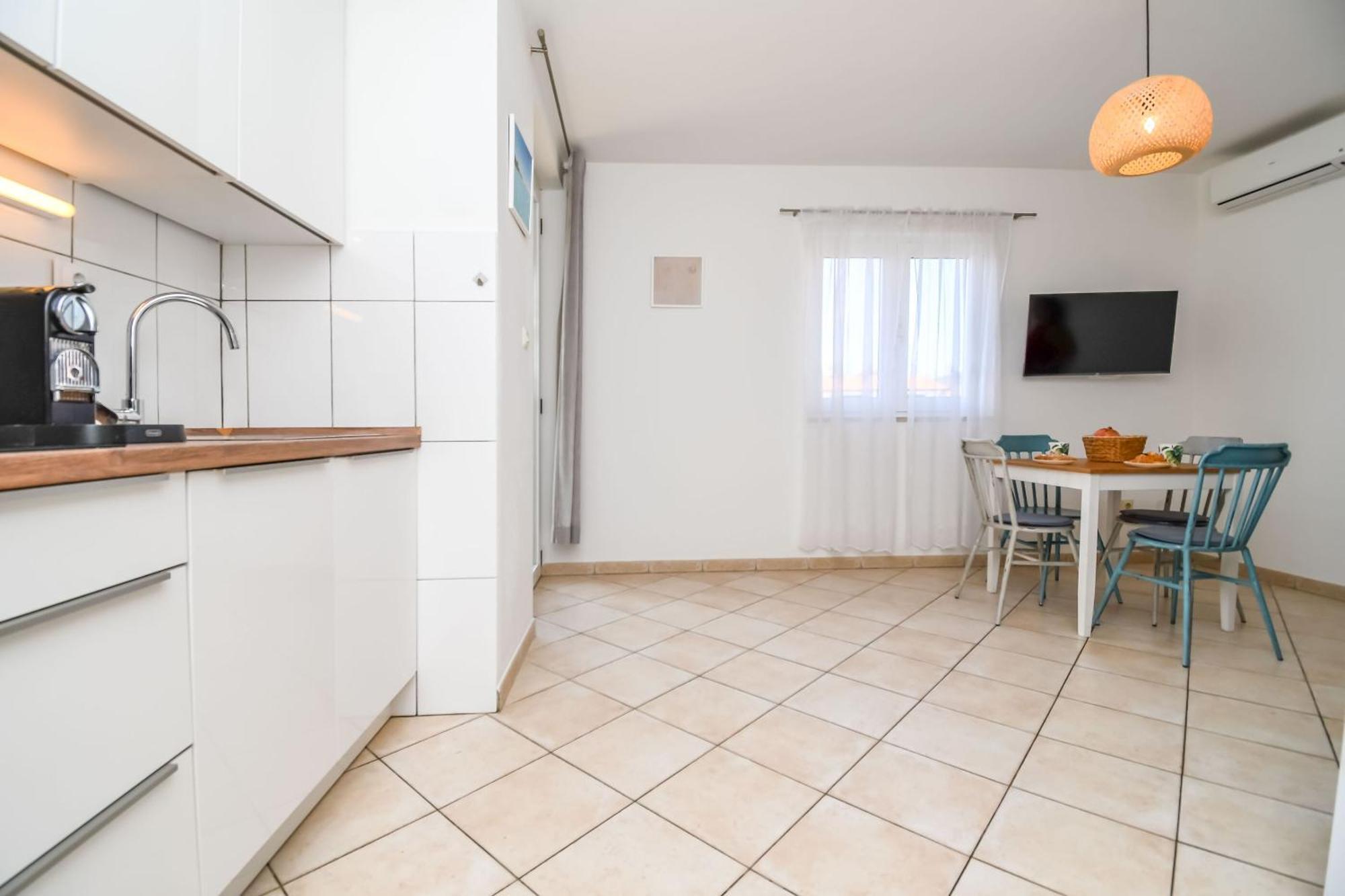 Apartments Tina Poljica  Zewnętrze zdjęcie